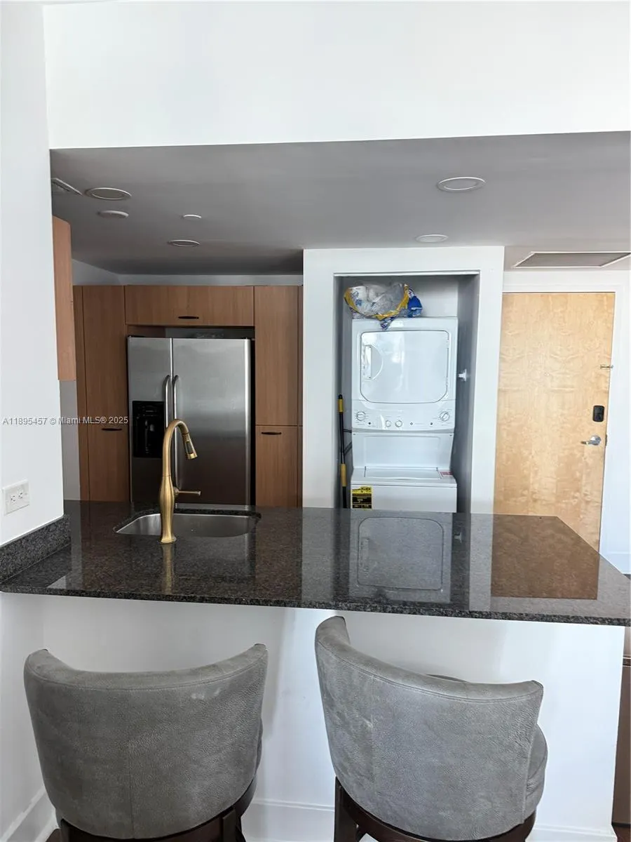 350 S Miami Ave, #1803