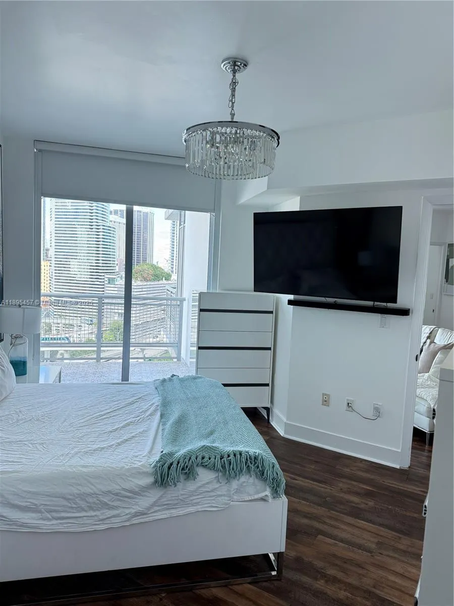 350 S Miami Ave, #1803