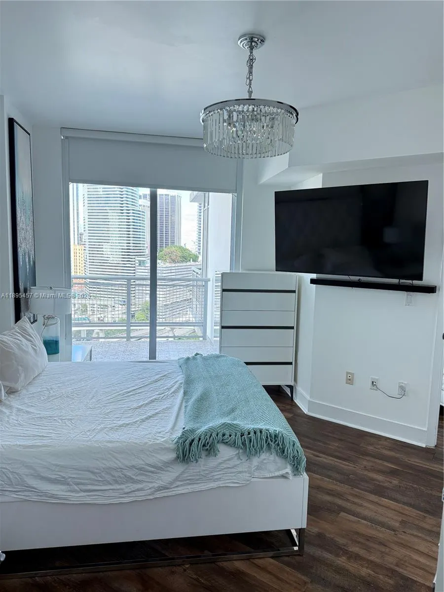 350 S Miami Ave, #1803