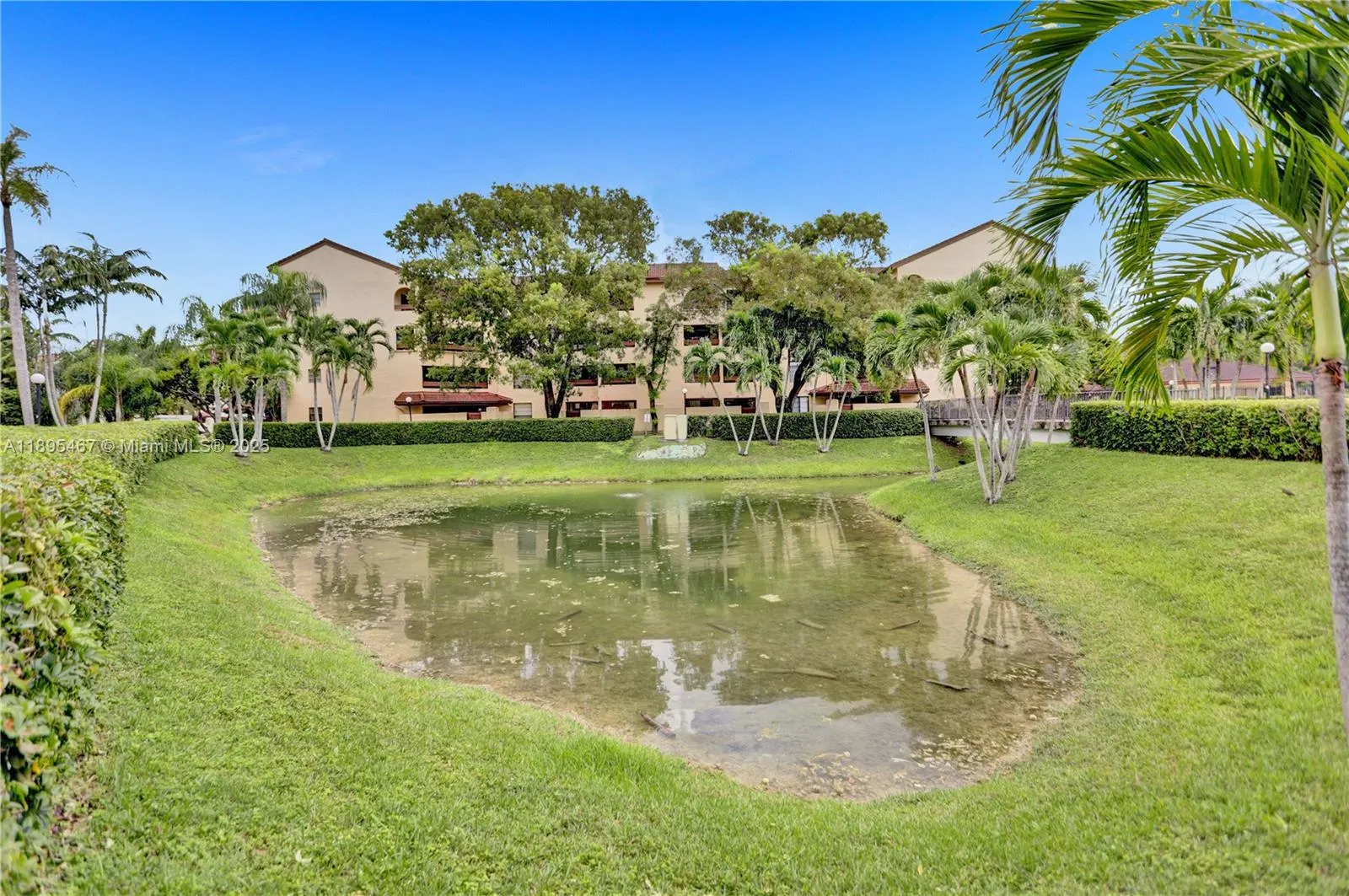 9285 SW 125th Ave, #U-101