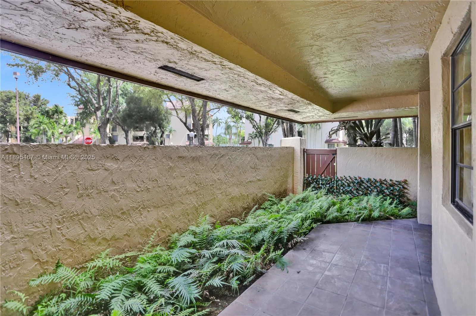 9285 SW 125th Ave, #U-101