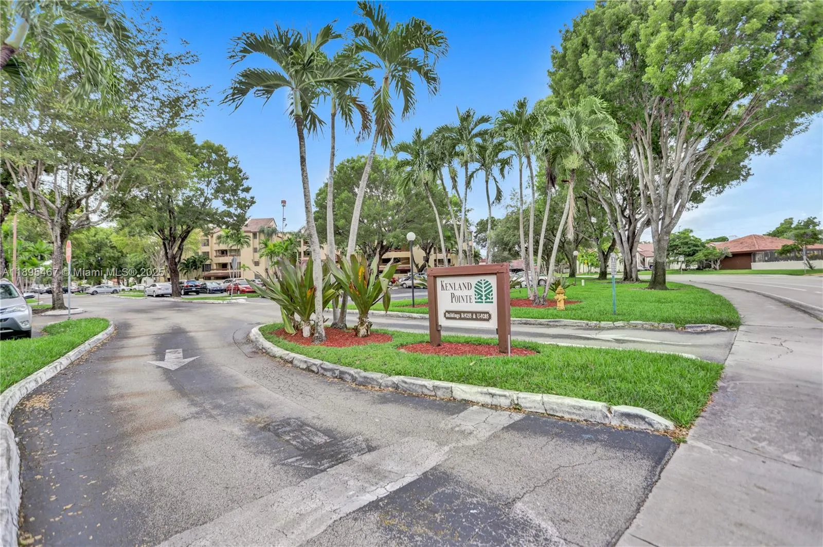 9285 SW 125th Ave, #U-101