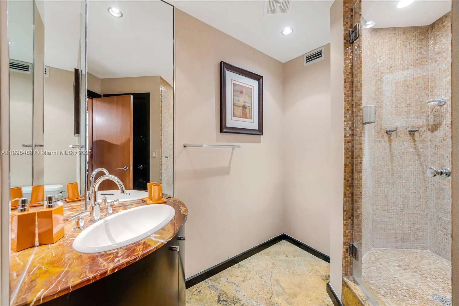 1455 Ocean Dr, #1408