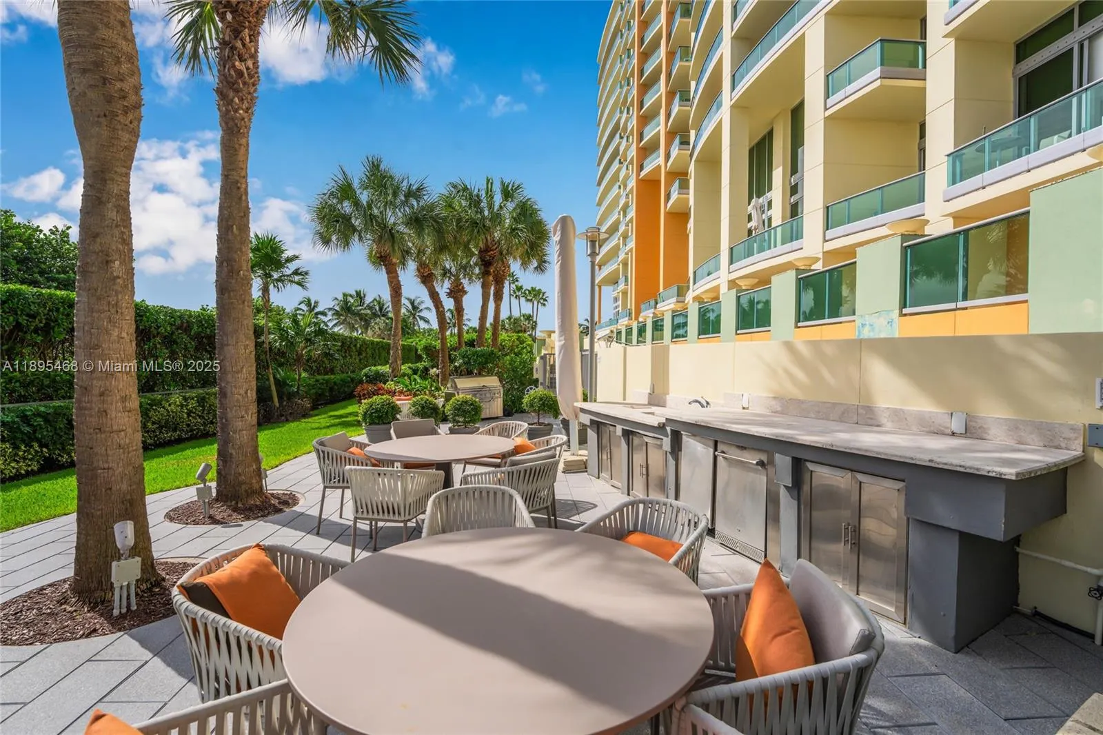 1455 Ocean Dr, #1408