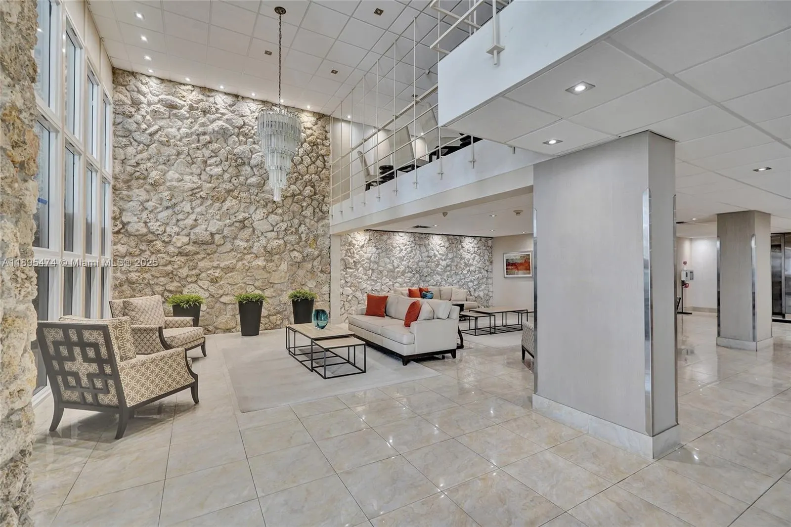 3111 N Ocean Dr, #302