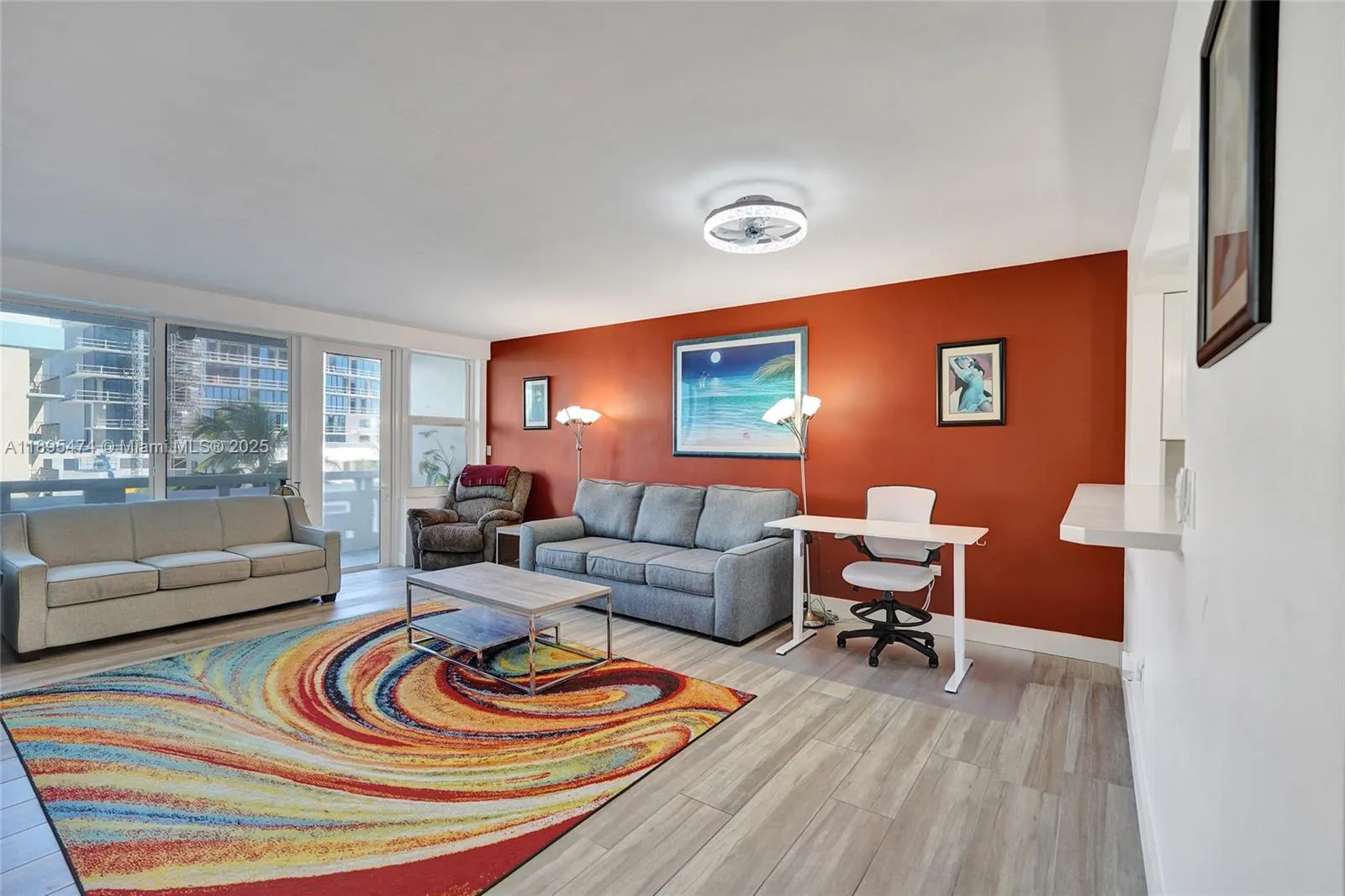 3111 N Ocean Dr, #302