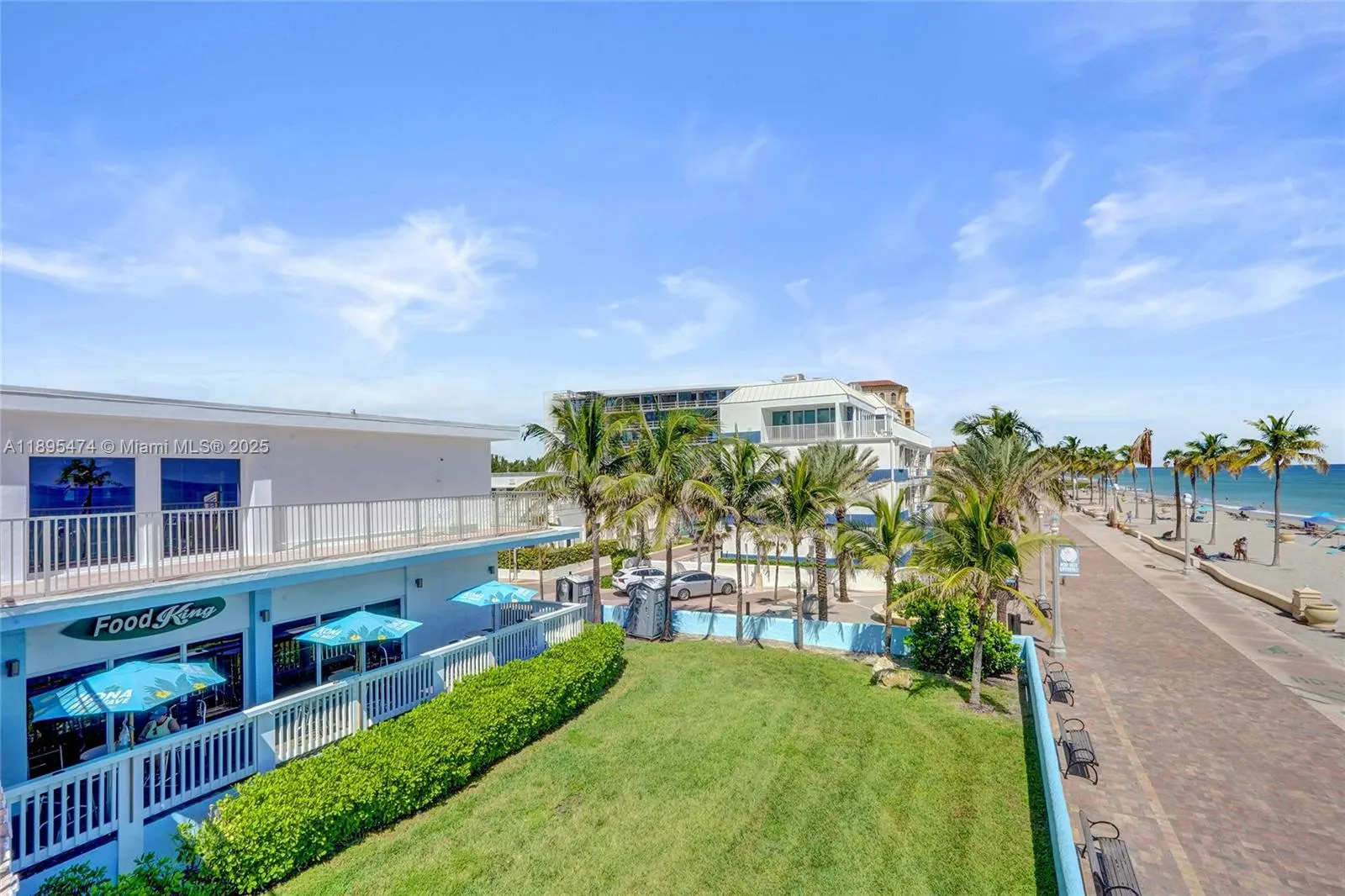 3111 N Ocean Dr, #302
