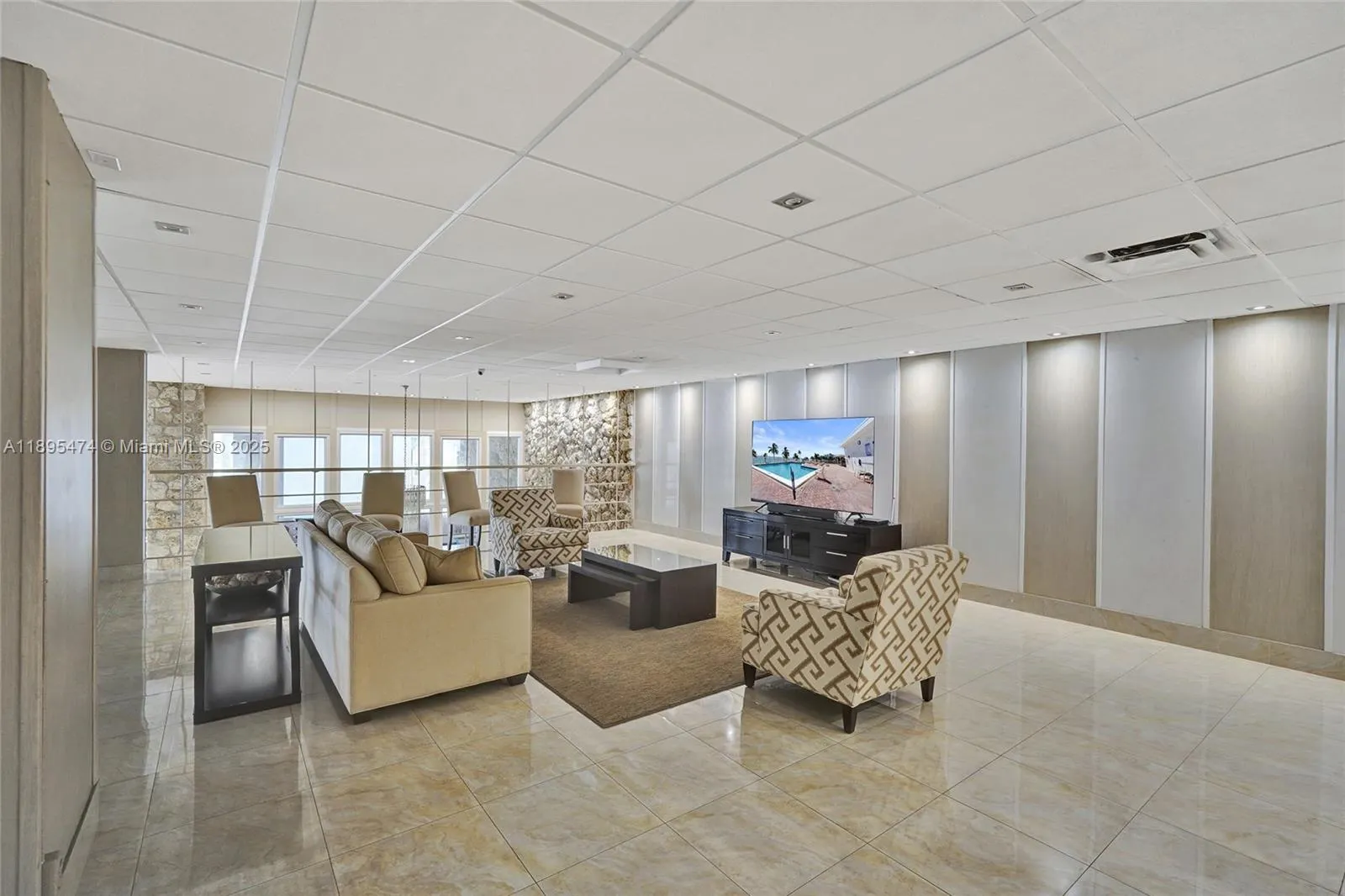 3111 N Ocean Dr, #302