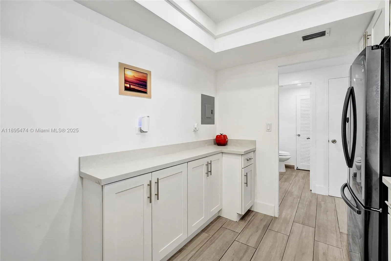 3111 N Ocean Dr, #302