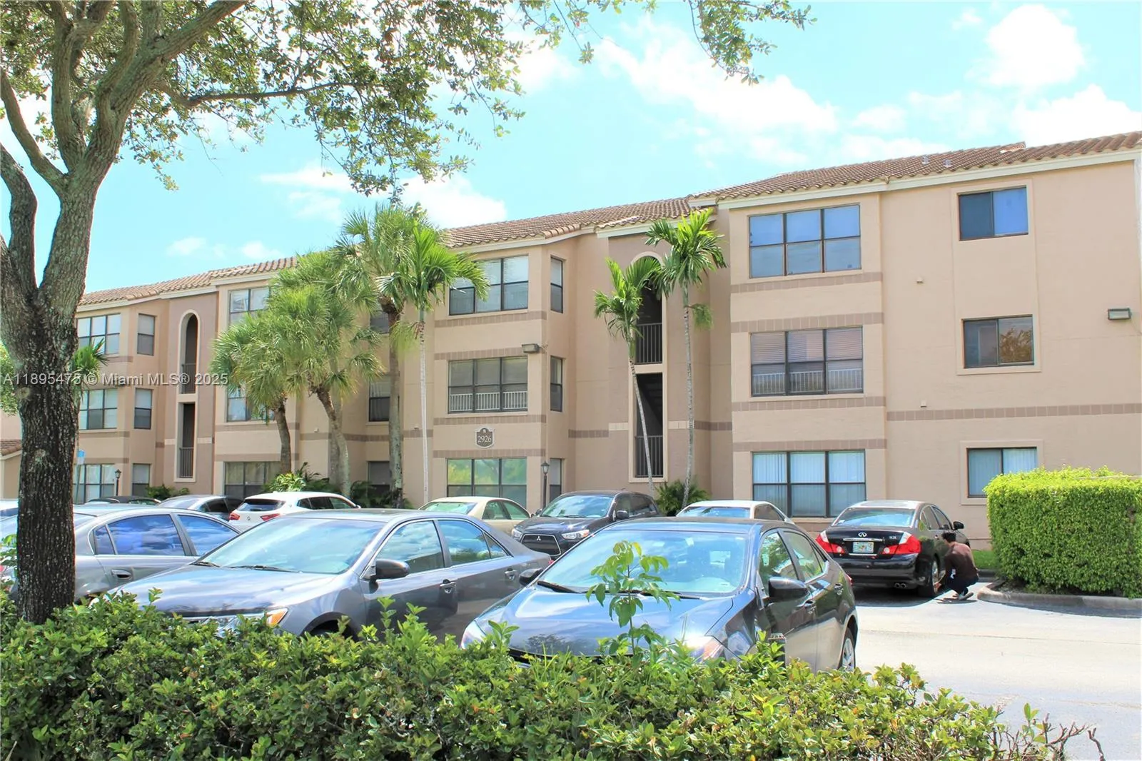 2926 S University Dr, #6307