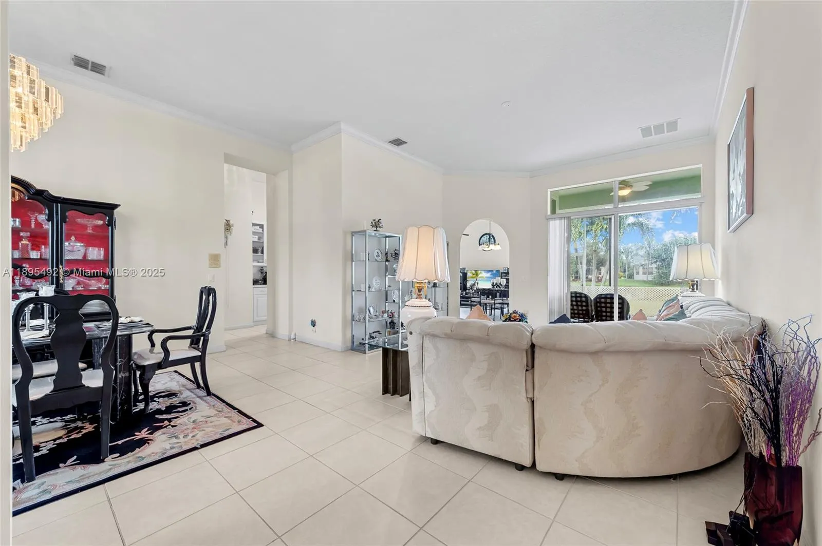172 NW Magnolia Lakes Blvd