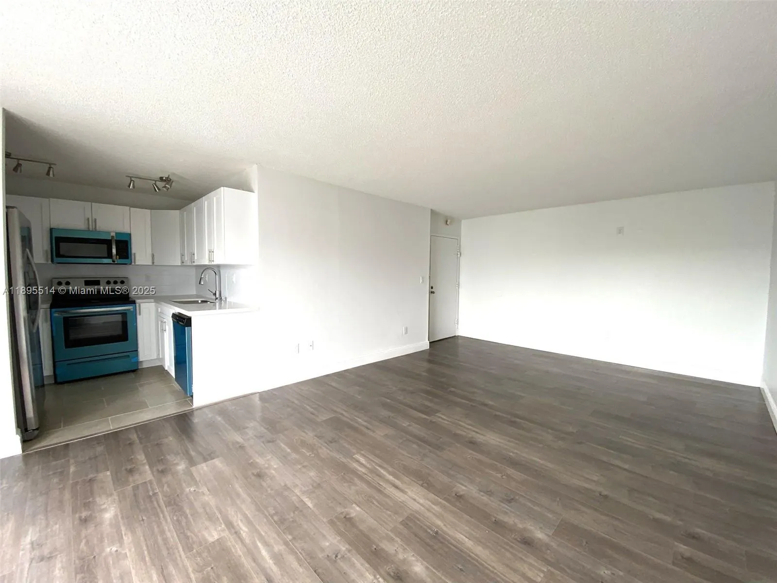 494 NW 165th St Rd, #C-601