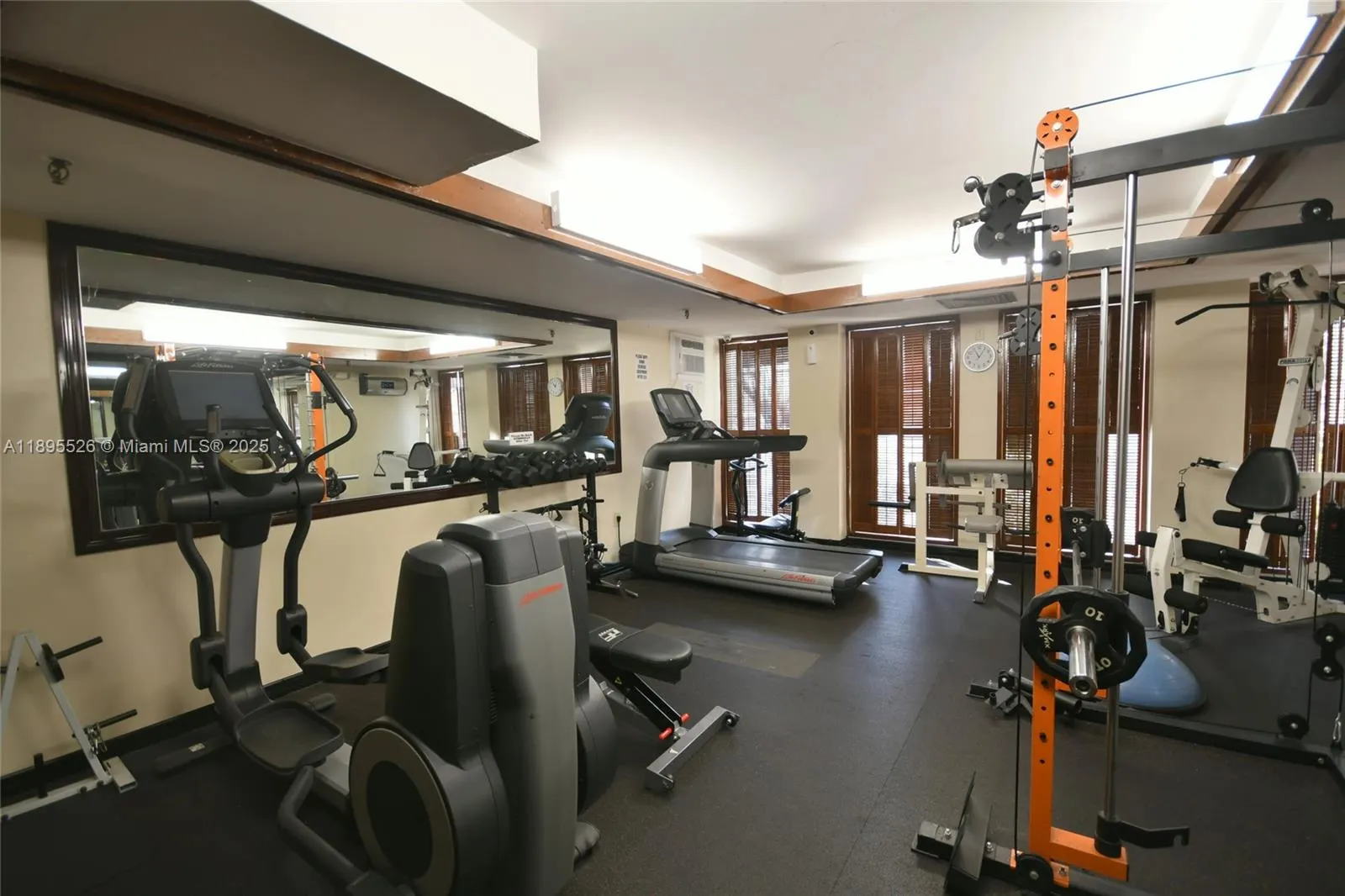 671 NE 195th St, #416-E