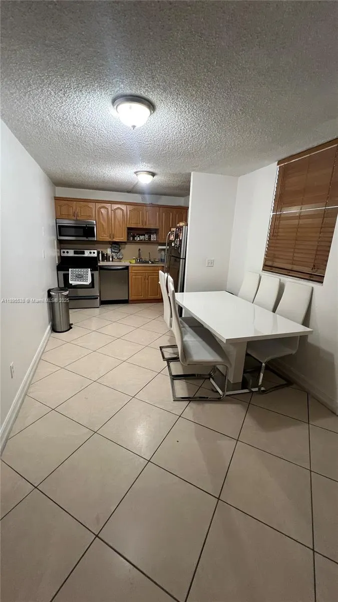 1801 S Treasure Dr, #415
