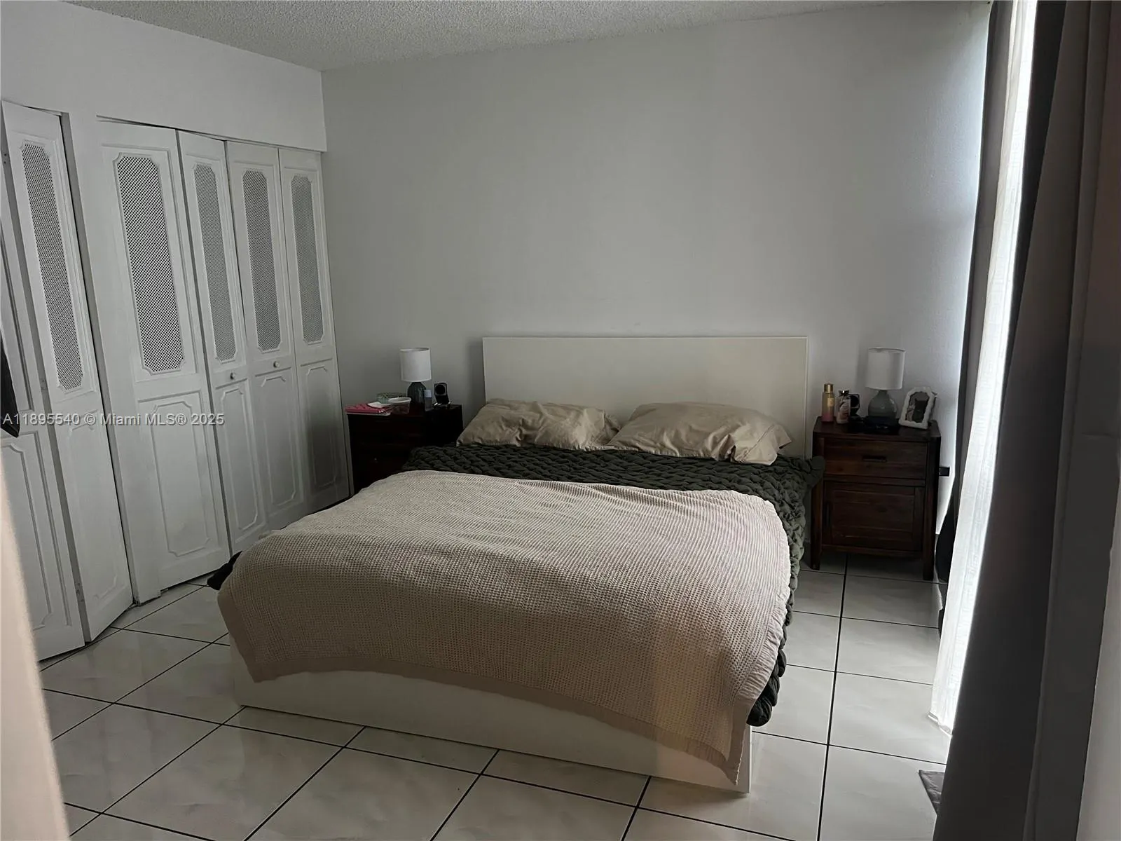 16909 N Bay Rd, #421