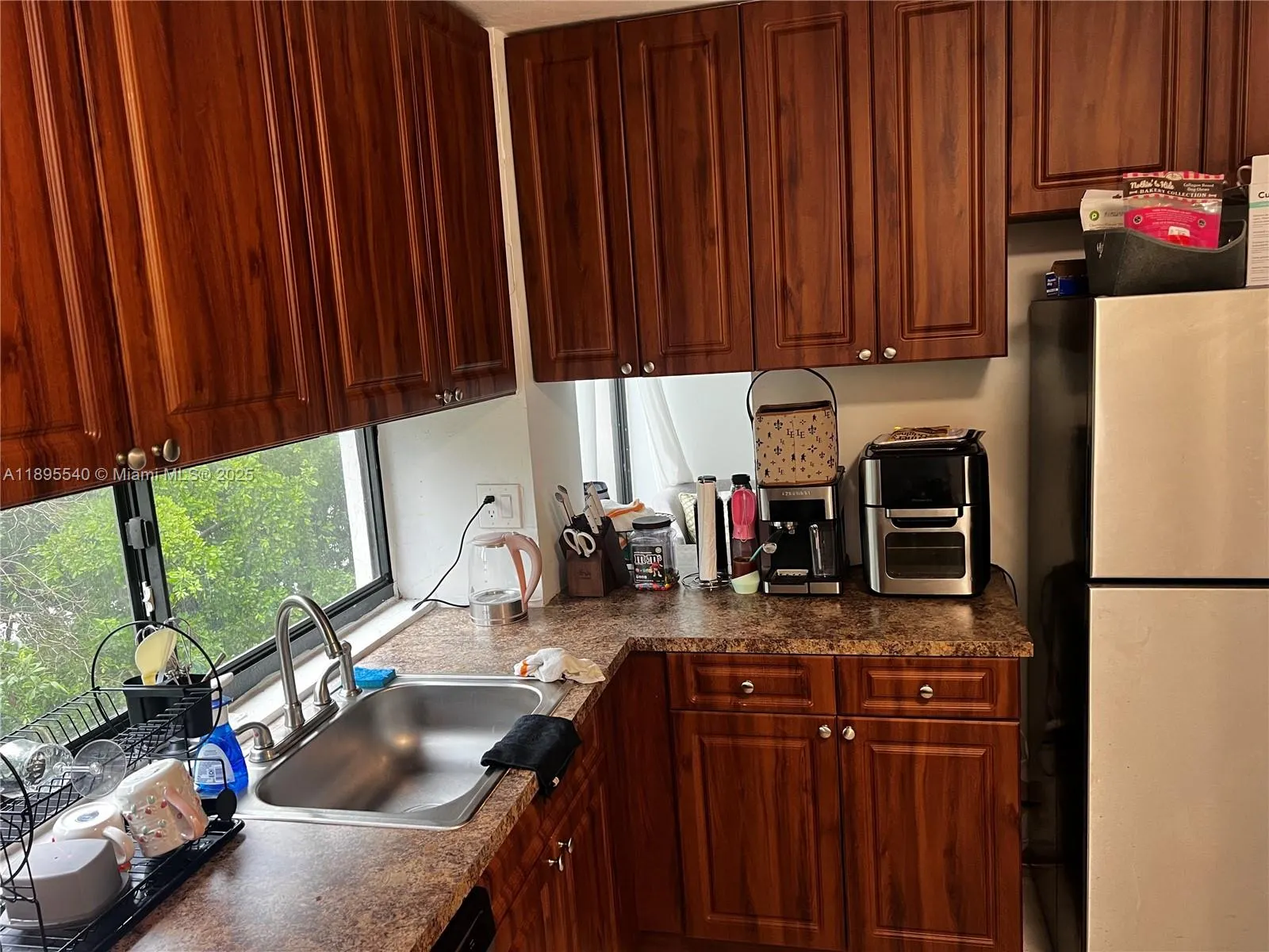 16909 N Bay Rd, #421