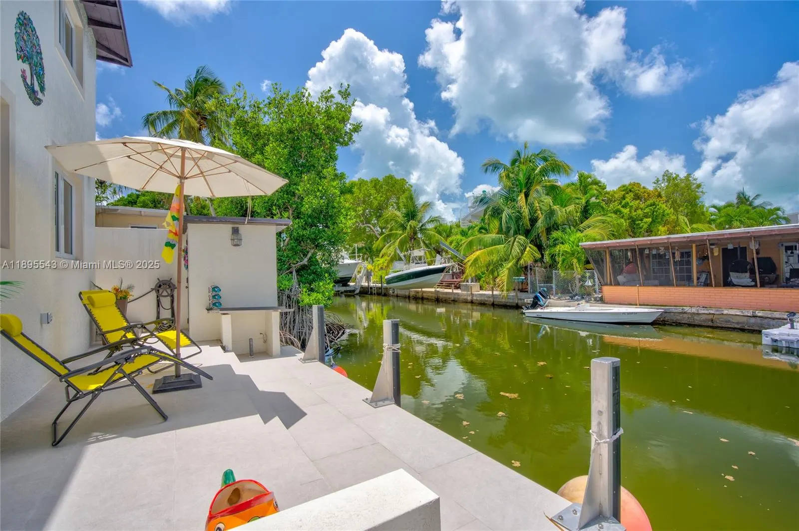 129 Pirates Dr