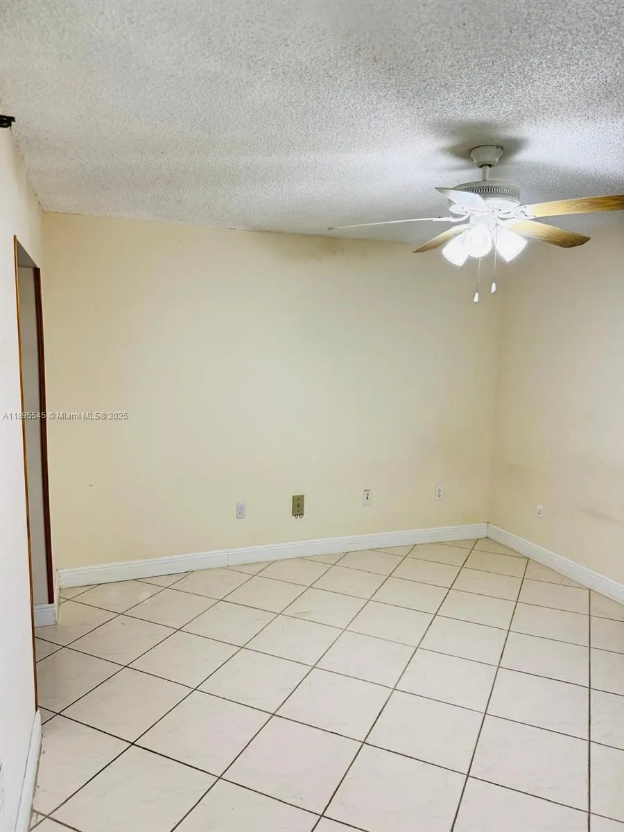 9156 Collins Ave, #310