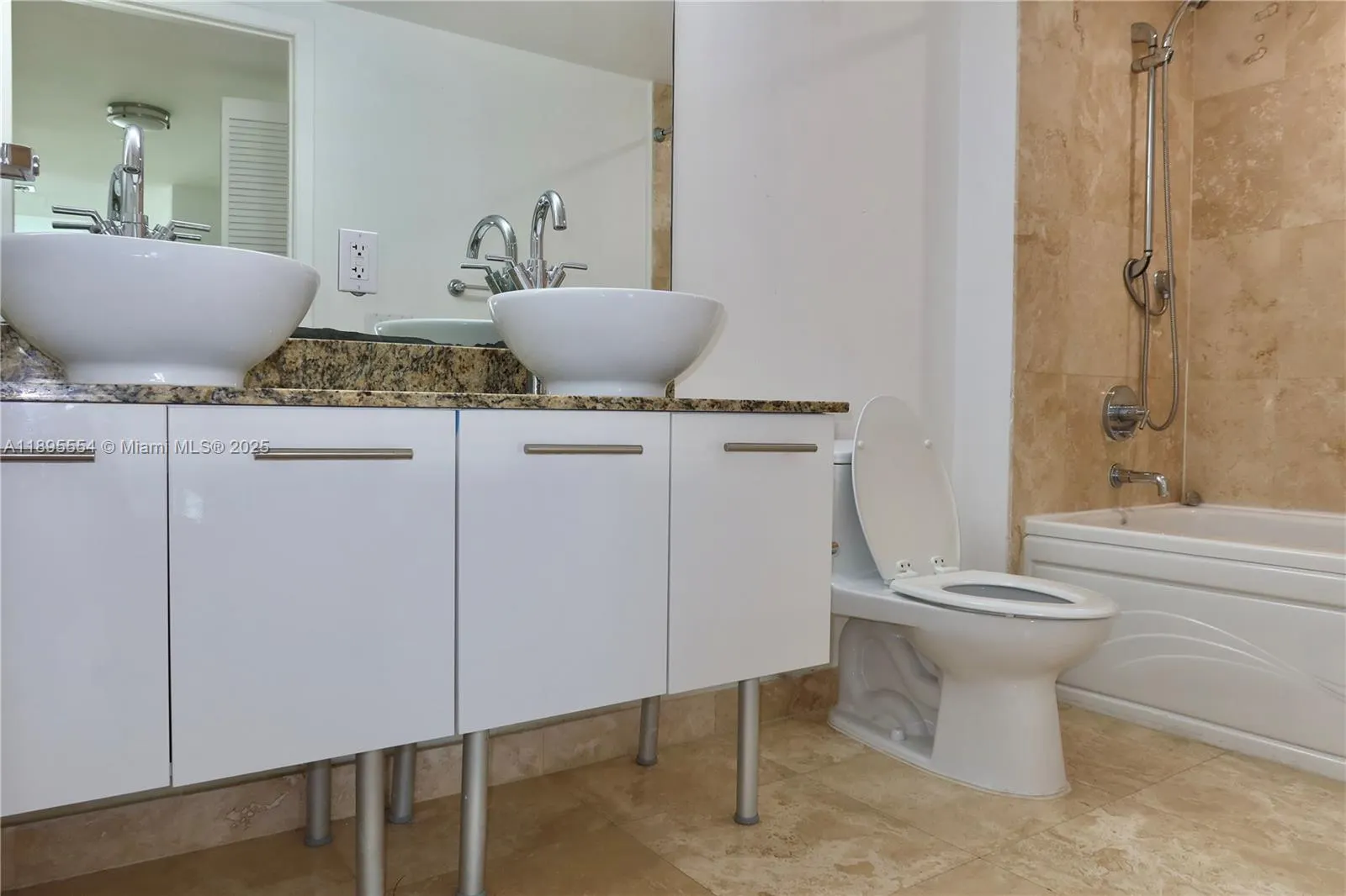 41 SE 5th St, #1611