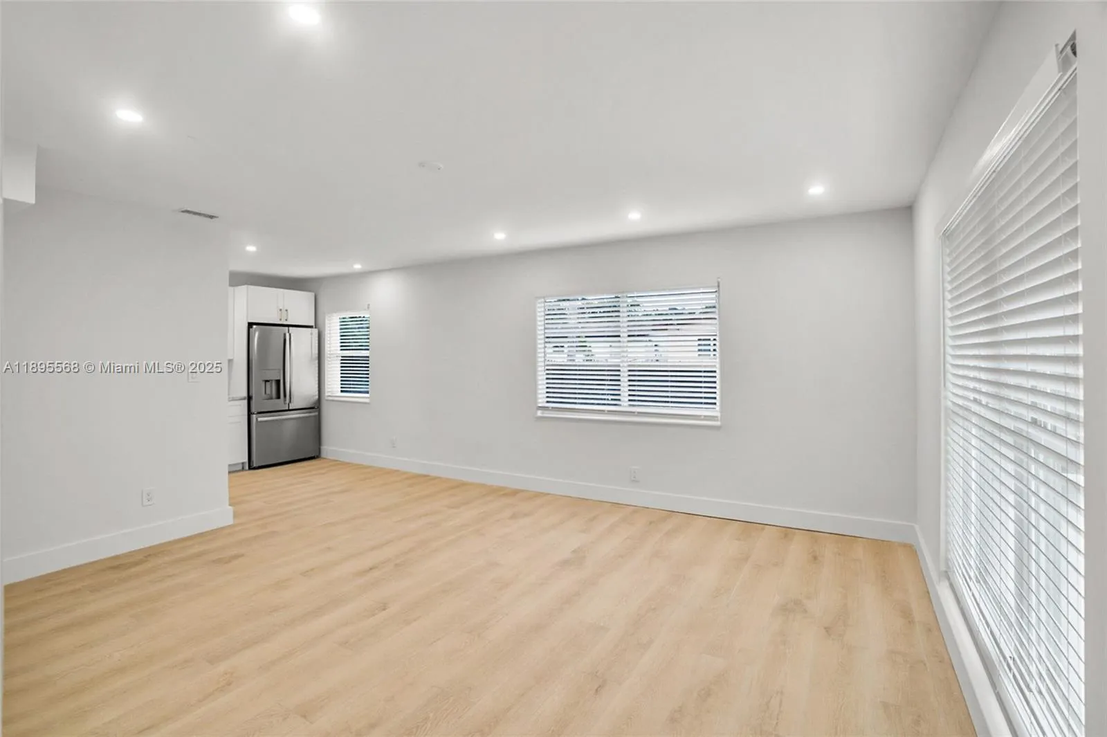 301 SW 12th Ave