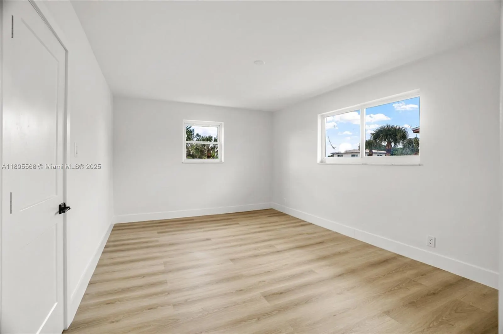 301 SW 12th Ave