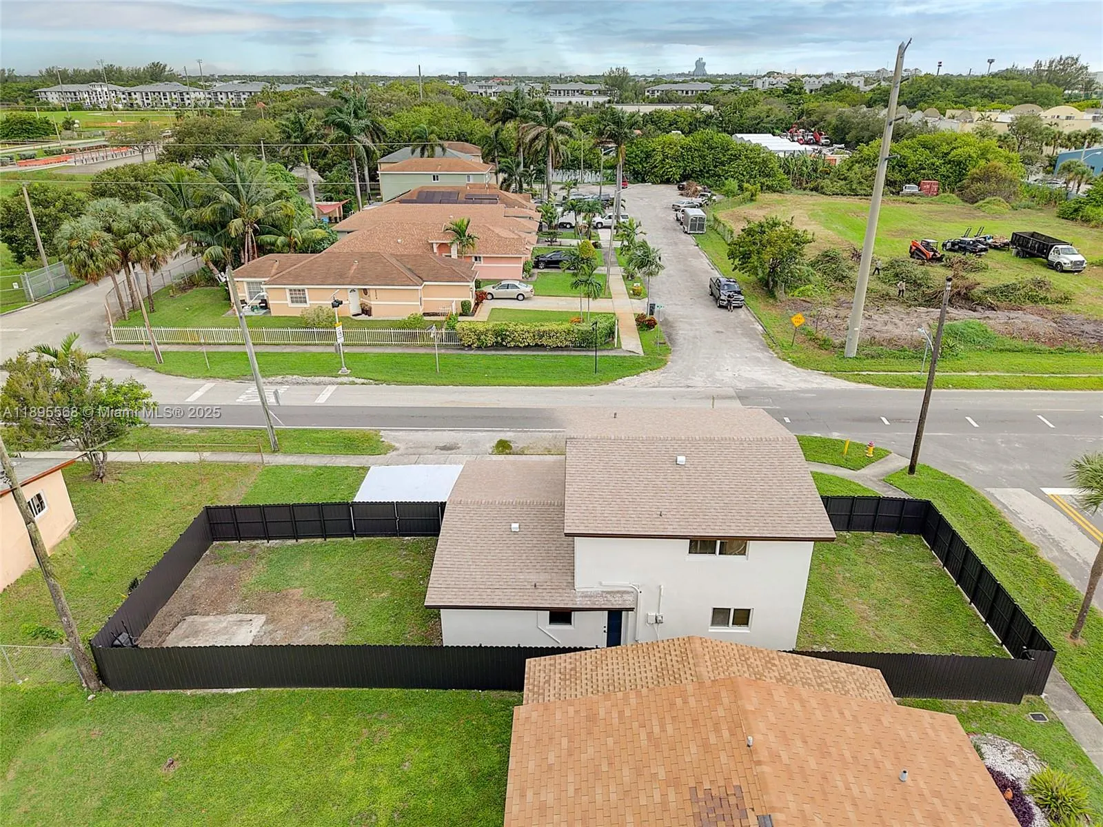 301 SW 12th Ave