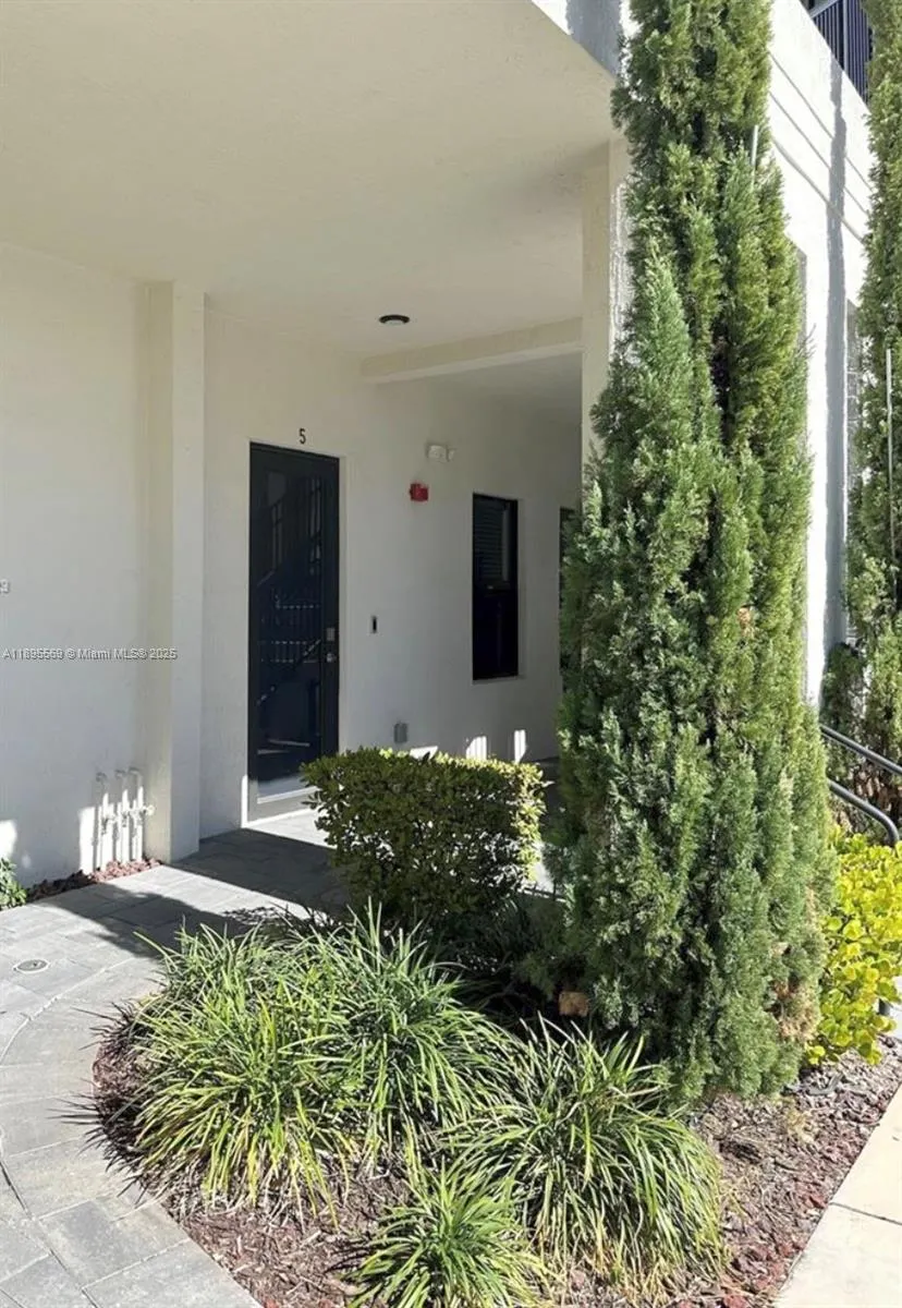 7855 NW 104th Ave, #5