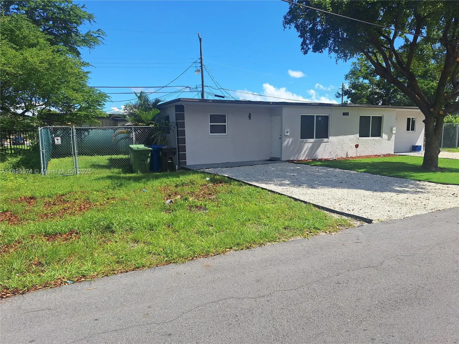 716 NW 14th Way, #1