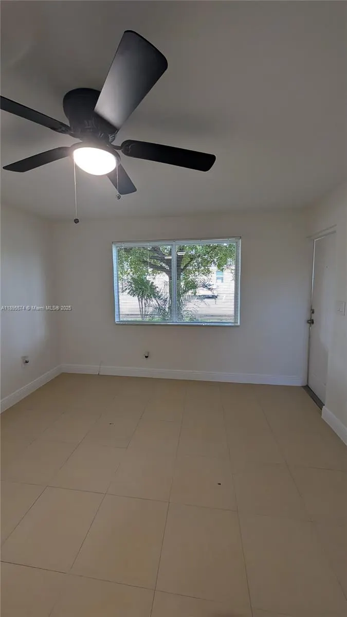 716 NW 14th Way, #1
