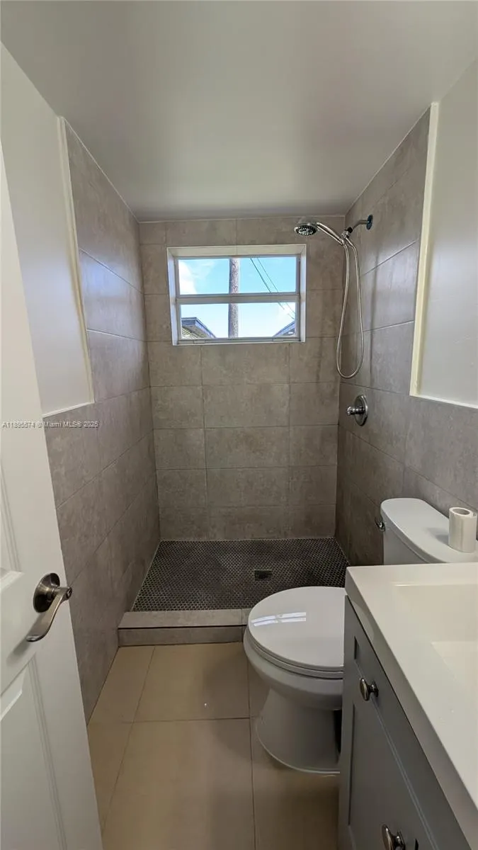 716 NW 14th Way, #1