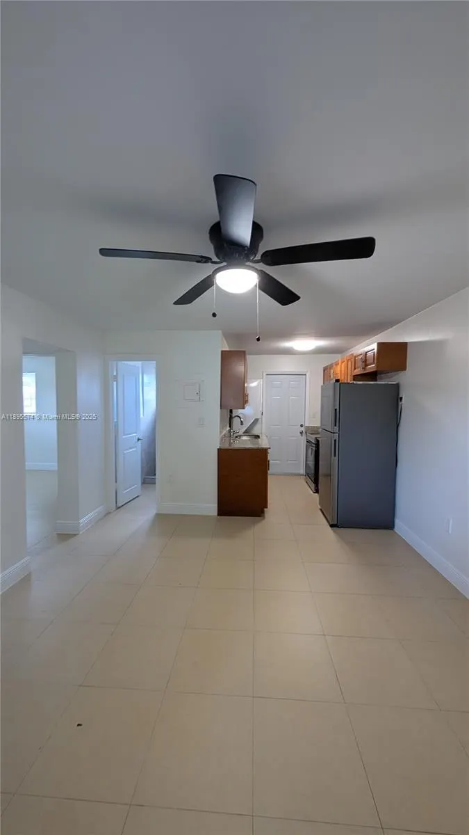 716 NW 14th Way, #1