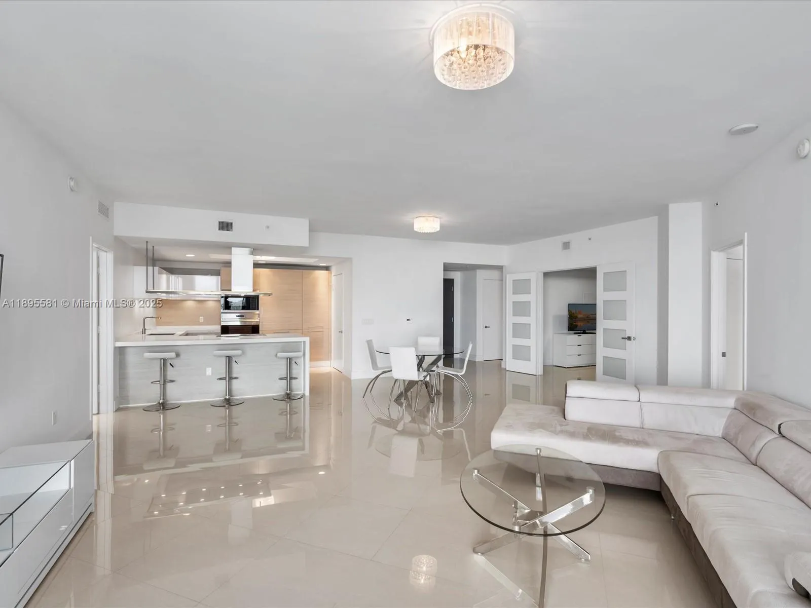 17301 Biscayne Blvd, #1704