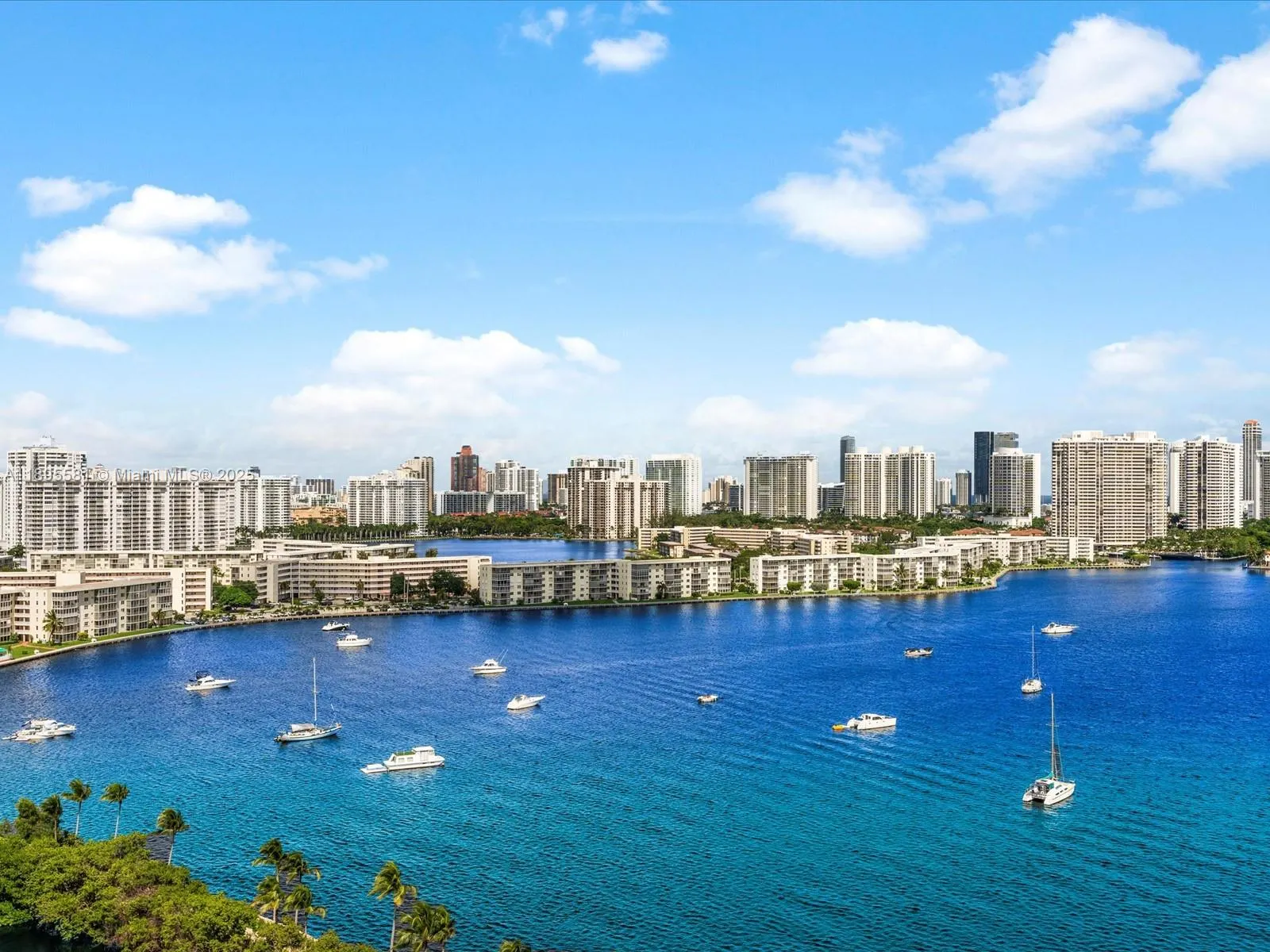 17301 Biscayne Blvd, #1704