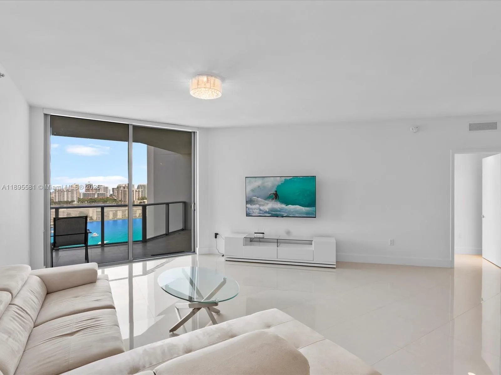 17301 Biscayne Blvd, #1704