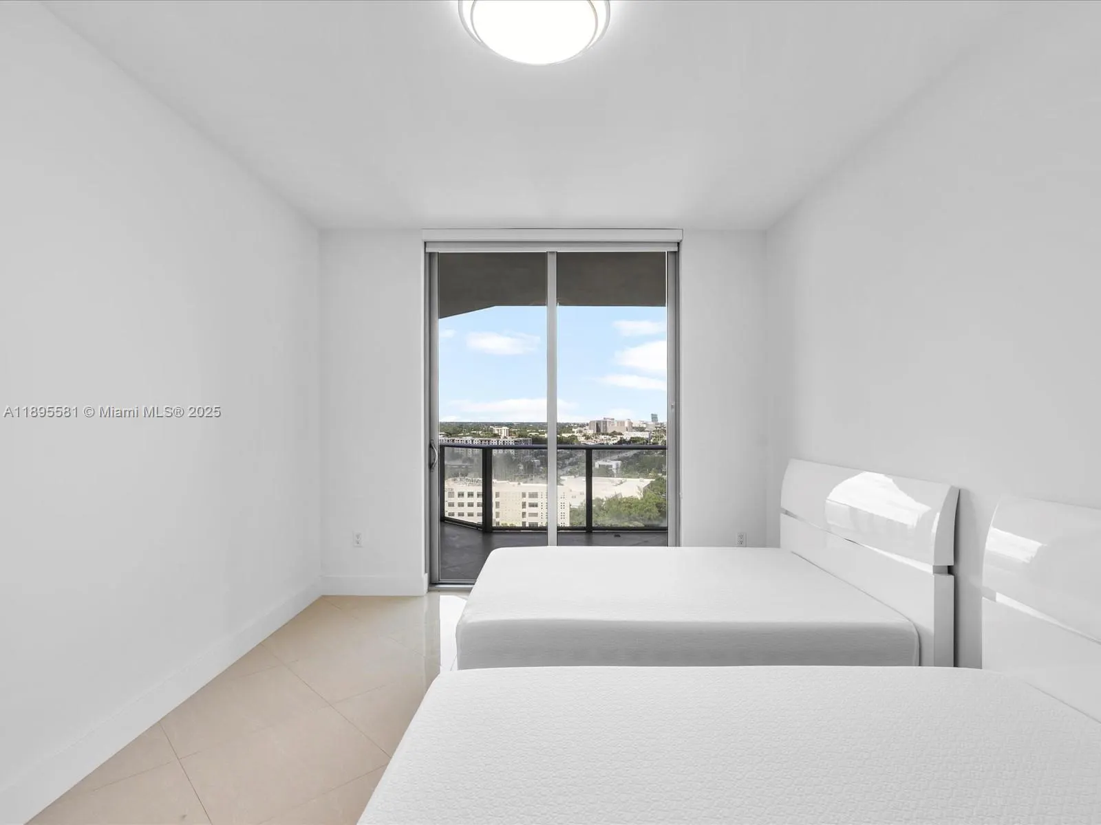 17301 Biscayne Blvd, #1704