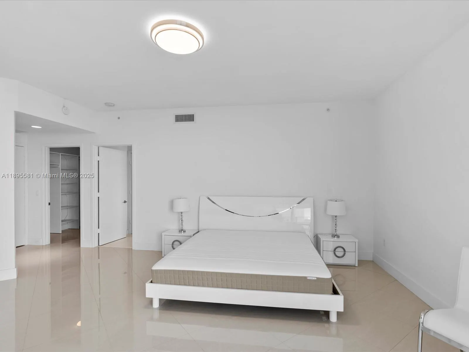 17301 Biscayne Blvd, #1704
