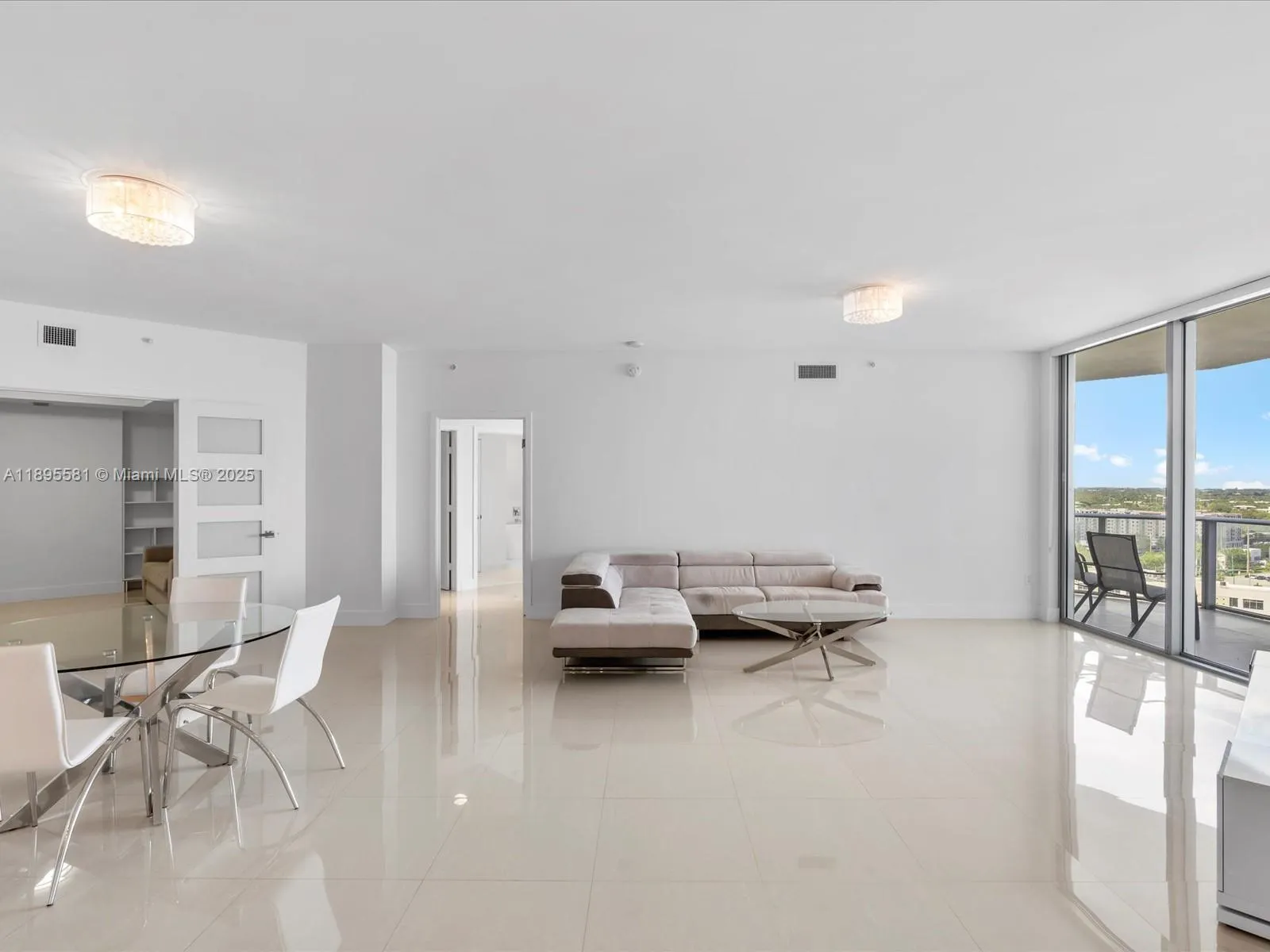 17301 Biscayne Blvd, #1704