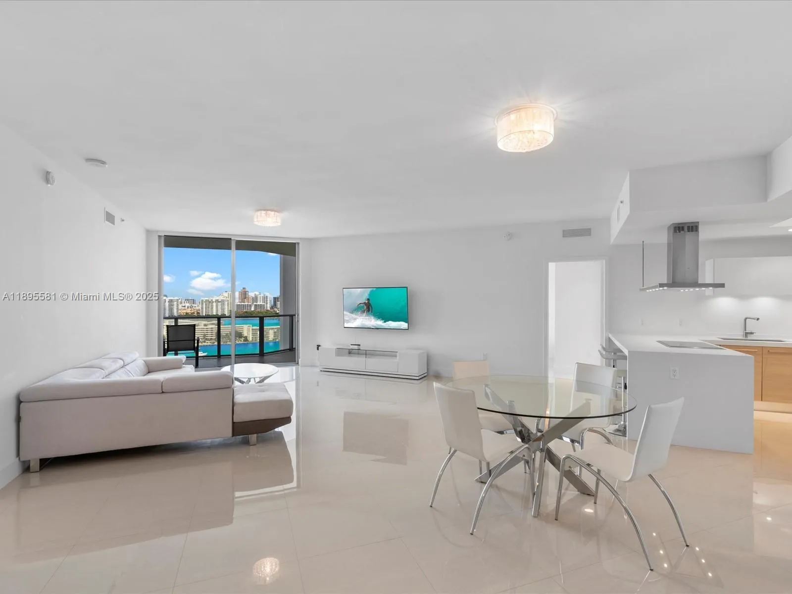 17301 Biscayne Blvd, #1704