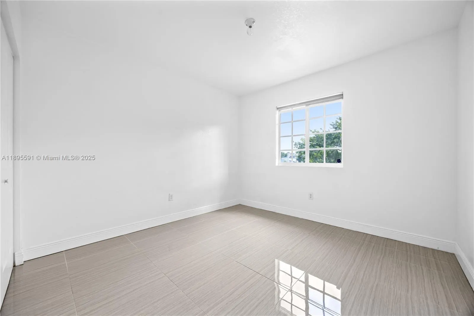 21416 NW 13th Pl
