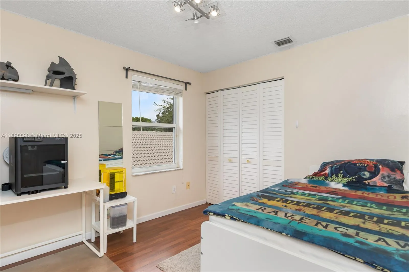 1226 NW 170th Ter