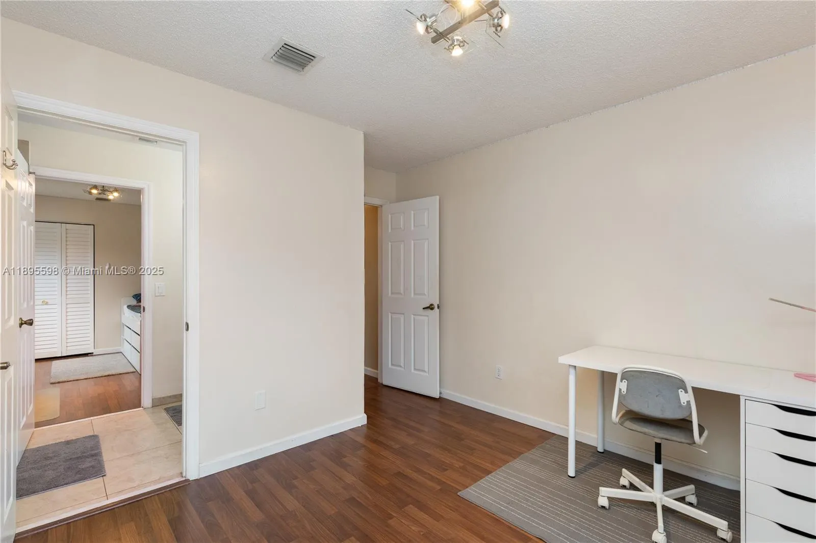 1226 NW 170th Ter