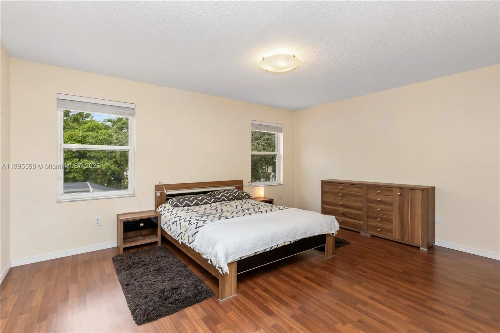 1226 NW 170th Ter