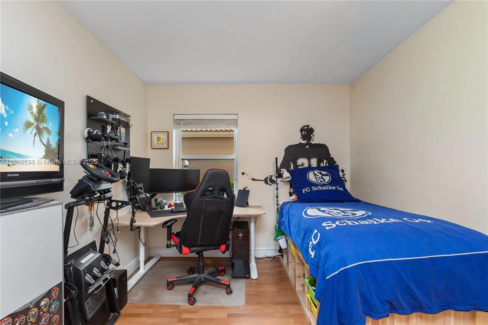 1226 NW 170th Ter