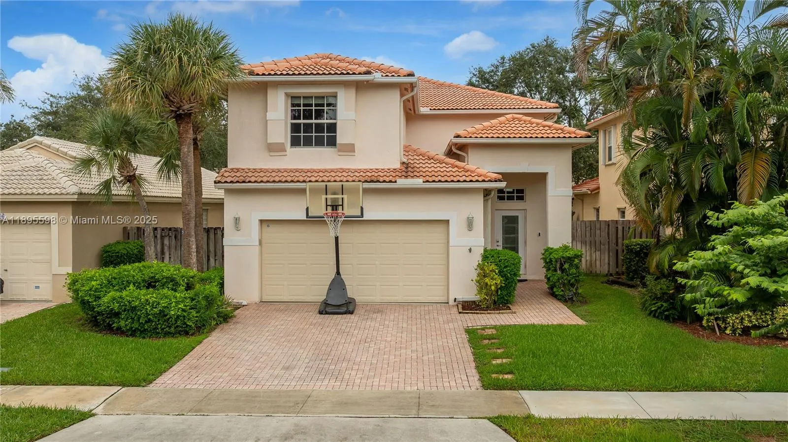1226 NW 170th Ter