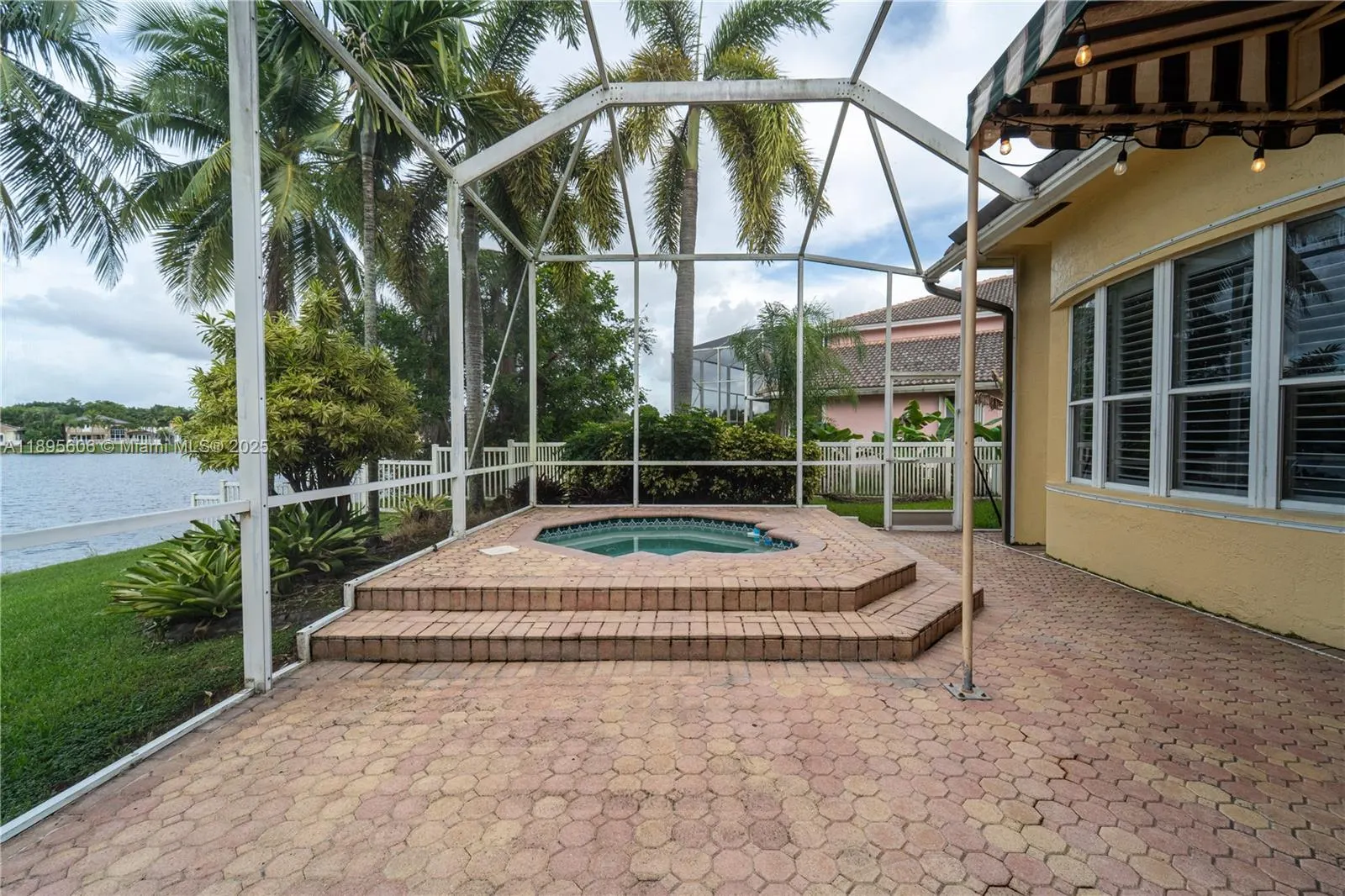 3905 SW 151st Ter