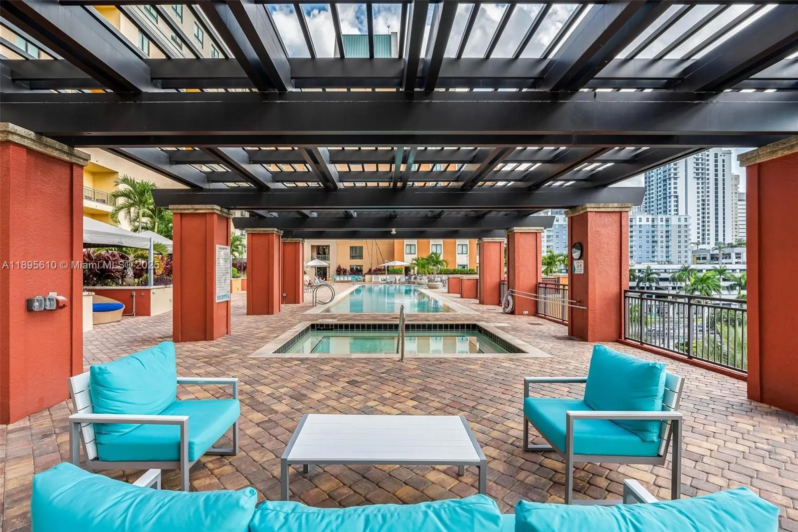 100 N Federal Hwy, #1413