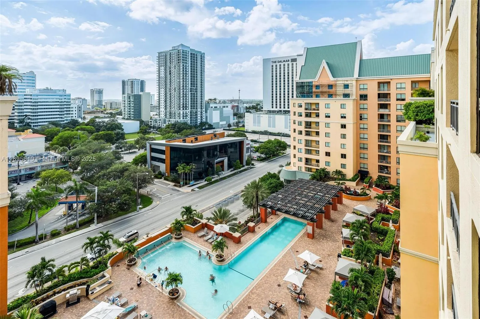 100 N Federal Hwy, #1413