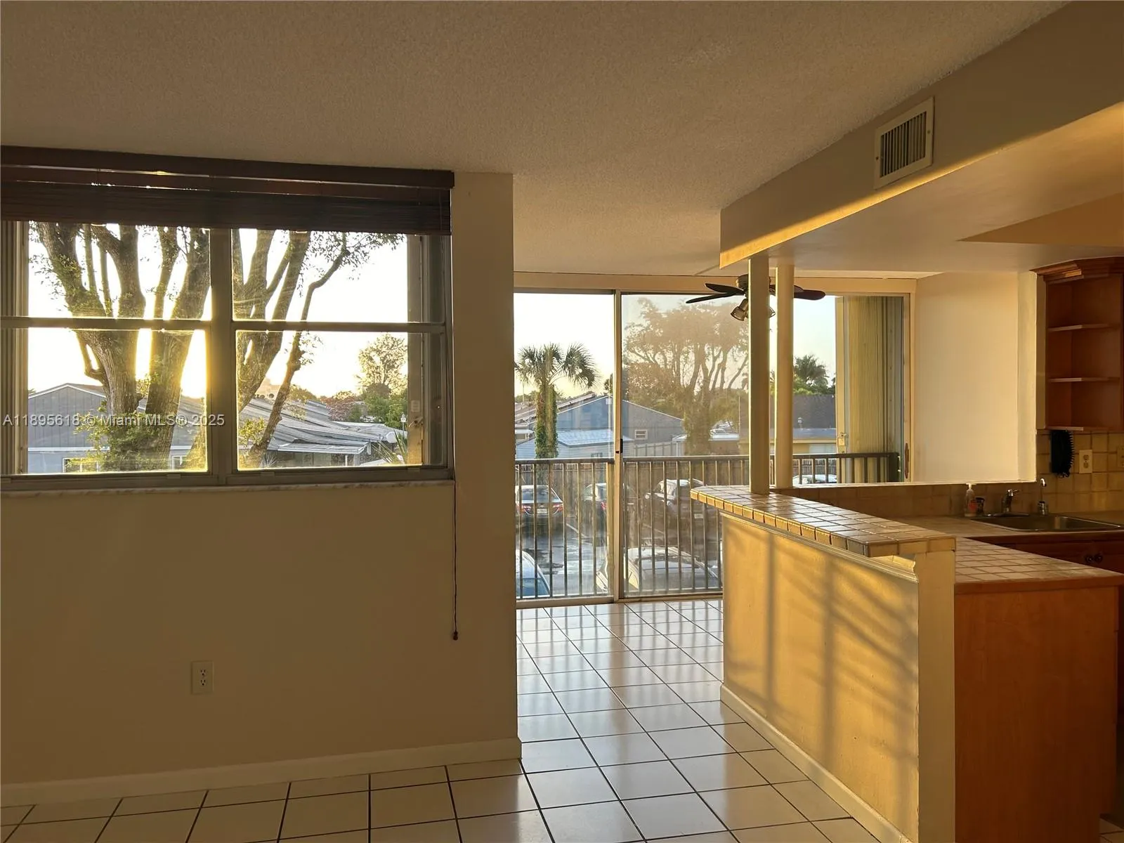 9411 SW 4th St, #202