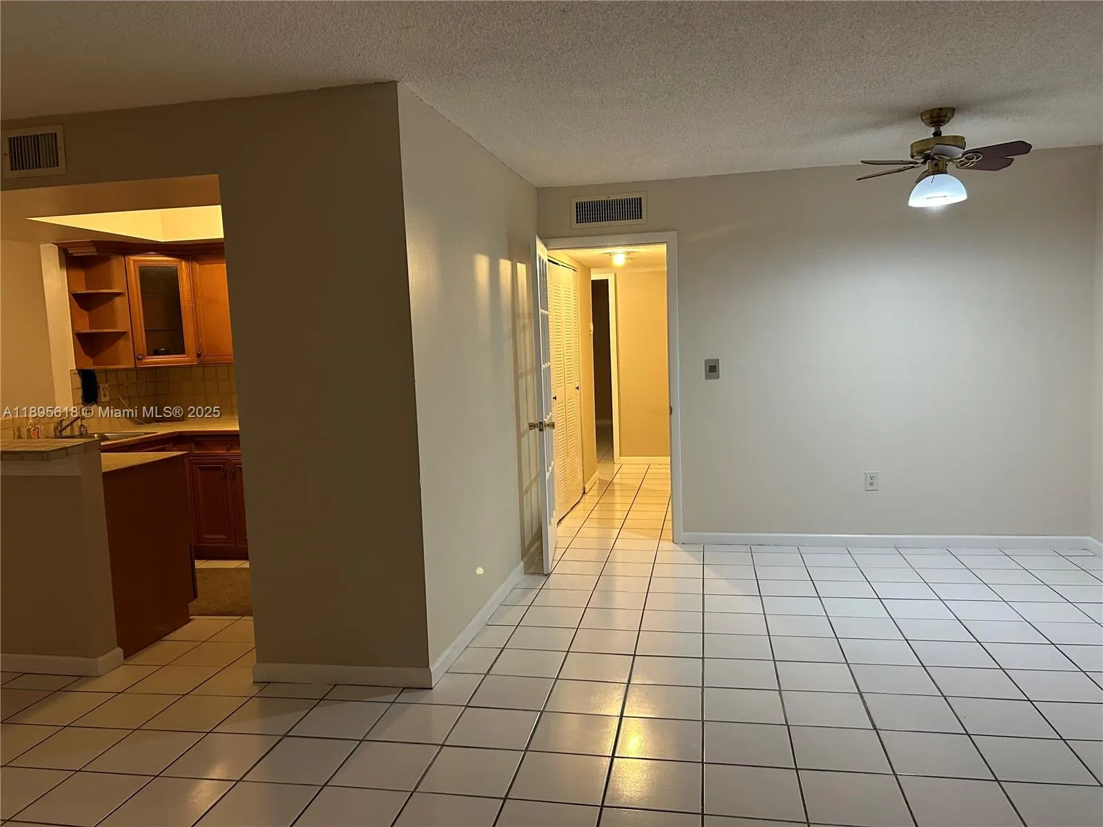 9411 SW 4th St, #202