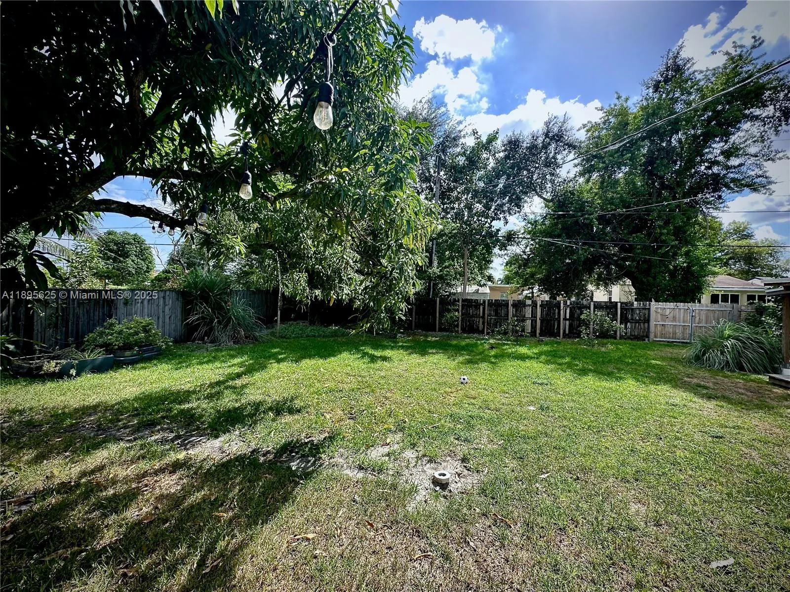 742 NW 50th St